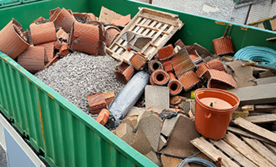 Container für Bausmischabfall 